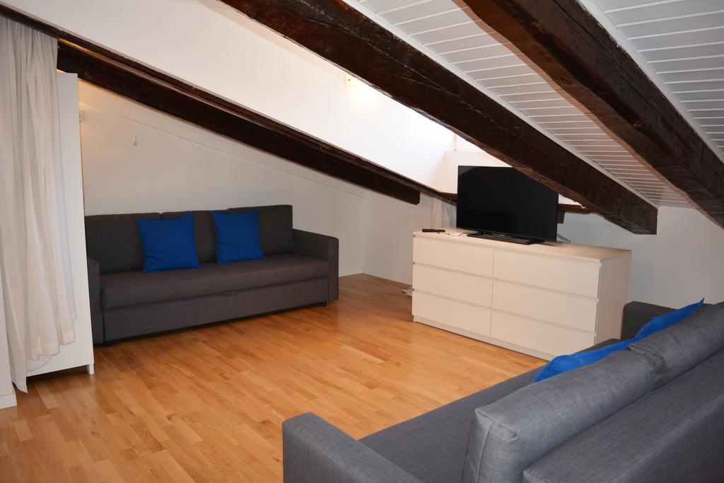 Livinginopera Escalinata Apartment Madrid