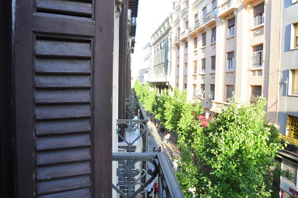 Livinginopera Escalinata Apartment *