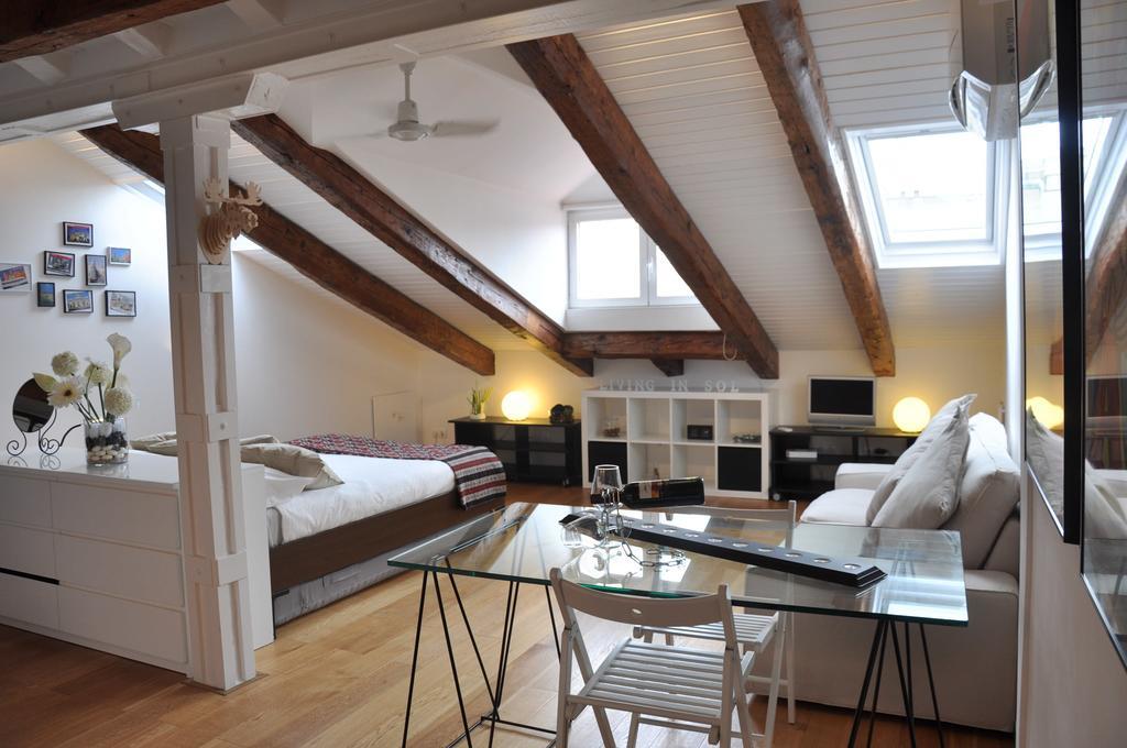 Apartment Livinginopera Escalinata Madrid