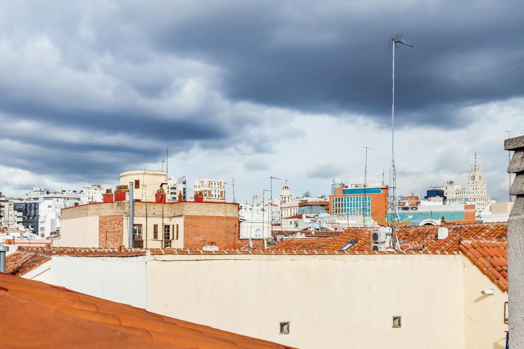 Apartment Livinginopera Escalinata Madrid