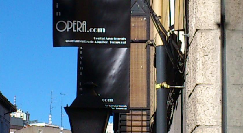 Livinginopera Escalinata Apartment Madrid
